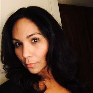 Meet your Posher, Araceli